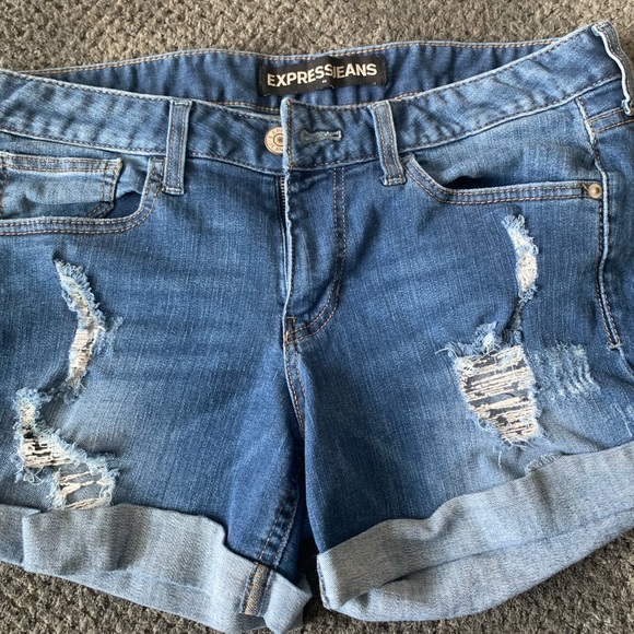 express distressed shorts